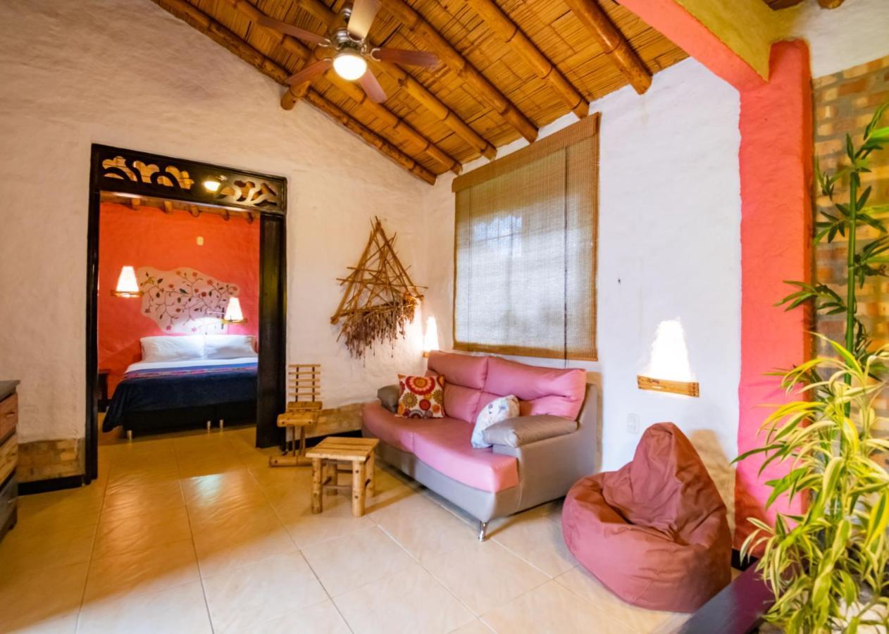 Hotel Campestre Solar De La Luna Albania  Buitenkant foto