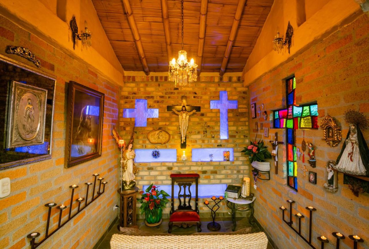 Hotel Campestre Solar De La Luna Albania  Buitenkant foto