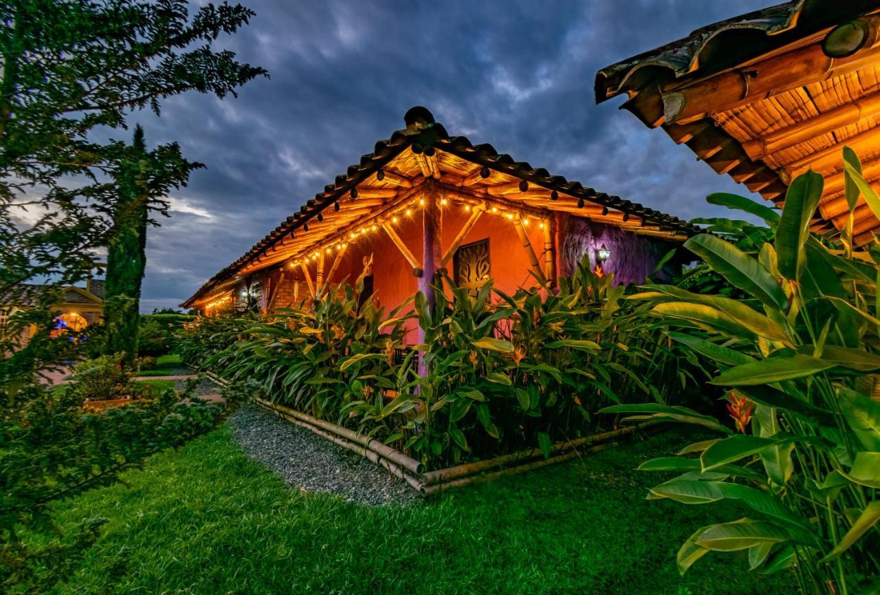 Hotel Campestre Solar De La Luna Albania  Buitenkant foto