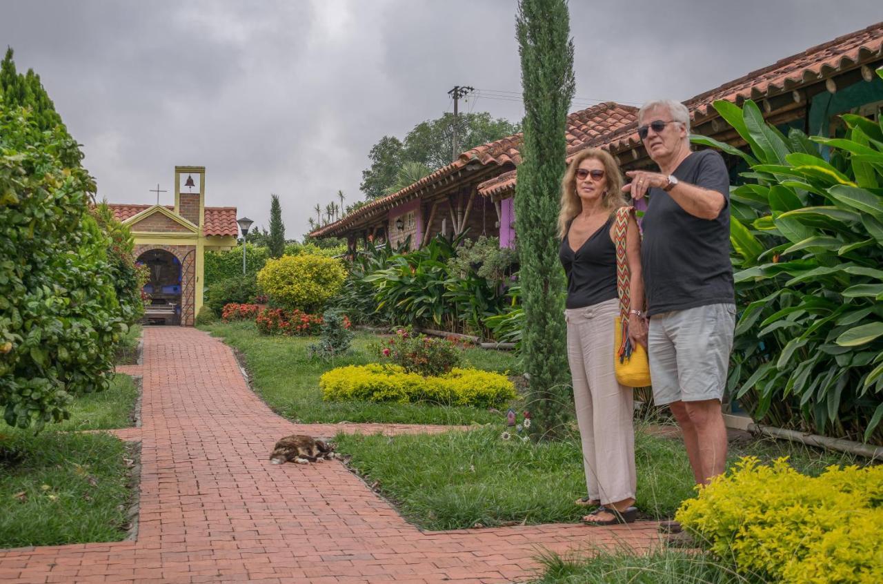 Hotel Campestre Solar De La Luna Albania  Buitenkant foto